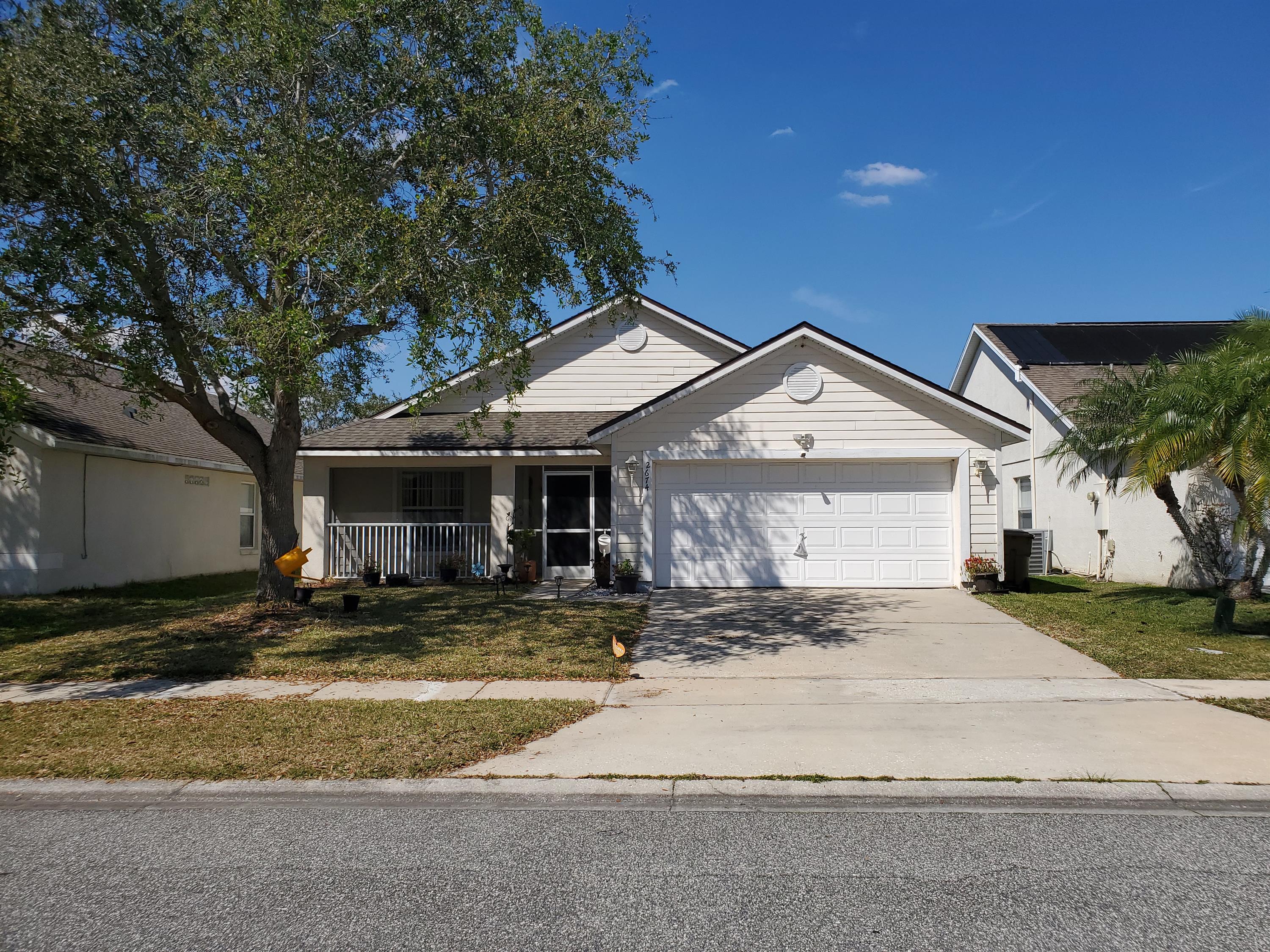 2674 Willow Glen Circle