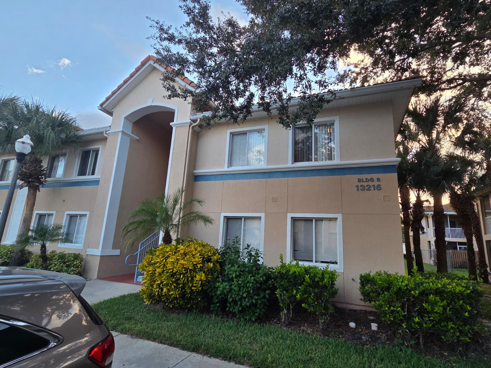13216 Villa Vista Drive #204