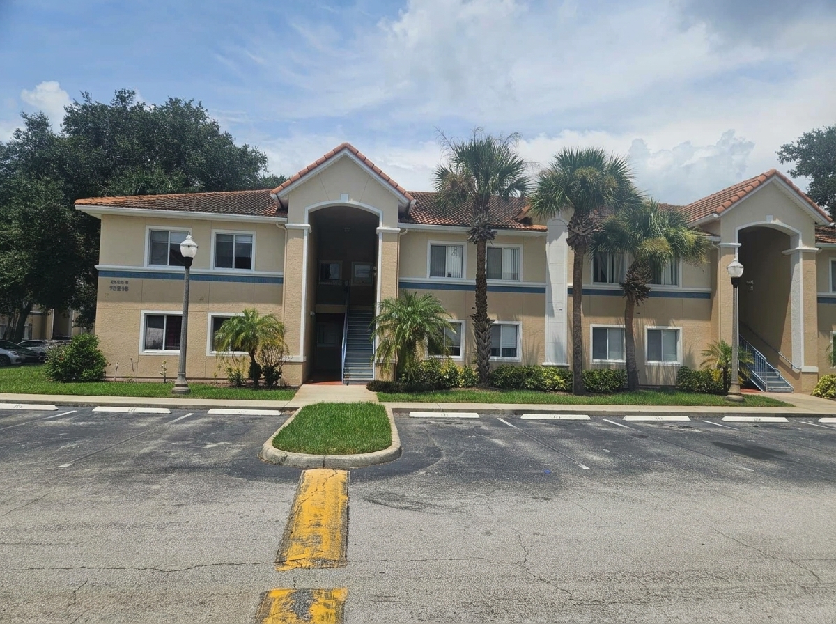13216 VILLA VISTA DR, #201,
